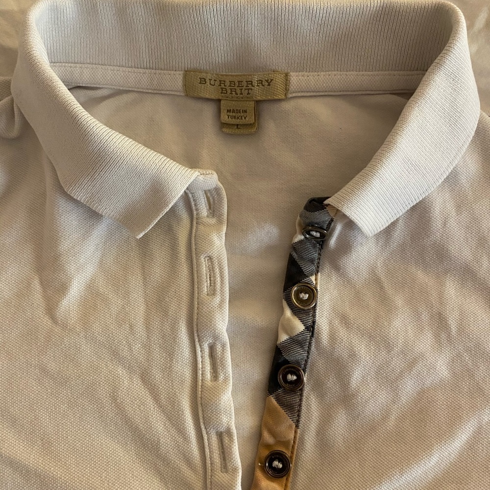 Burberry Women's 3/4 Sleeve White Polo Shirt